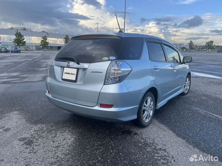 Honda Fit Shuttle 1.3 CVT, 2013, 78 414 км