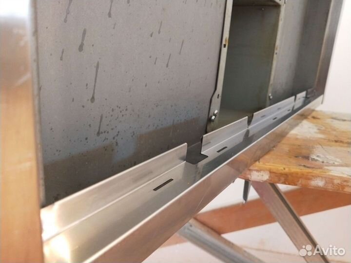 Вытяжка для кухни 90 см Elica