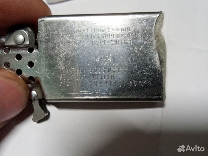 Зажигалка бензиновая zippo