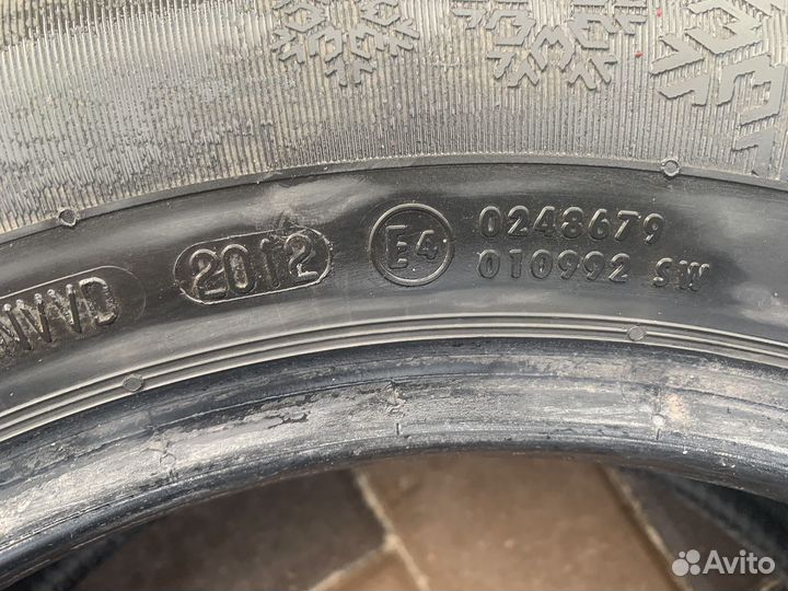 Continental ContiIceContact 195/65 R15 90T