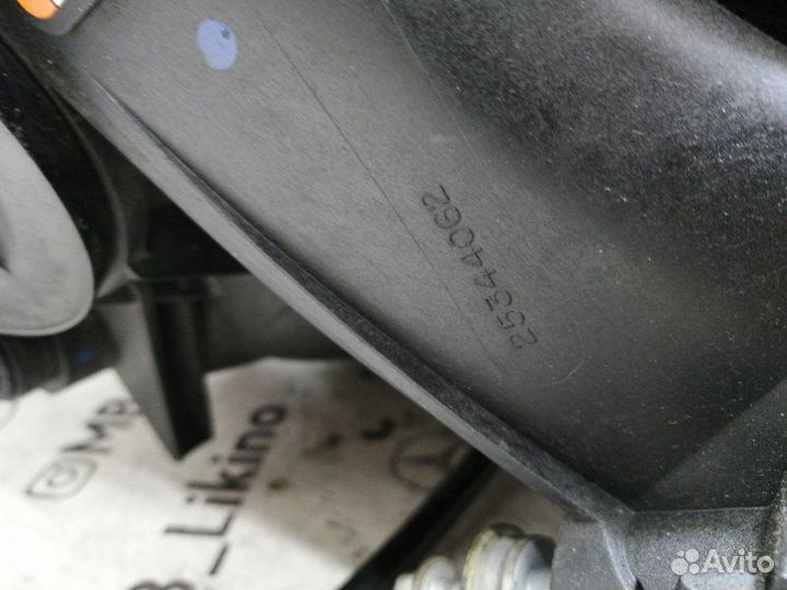 Коллектор впускной Chevrolet Tahoe 840