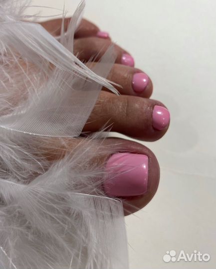 Модели на педикюр