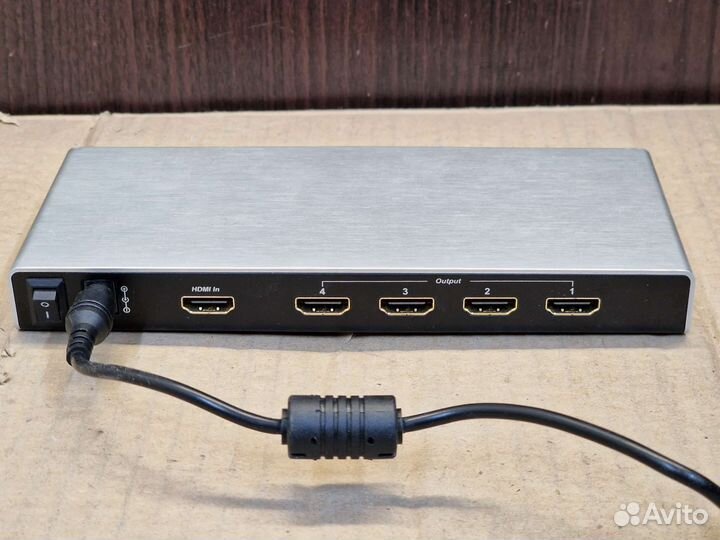 Сплиттер hdmi ST-LAB M-391 4K 4xhdmi Out,1xhdmi In