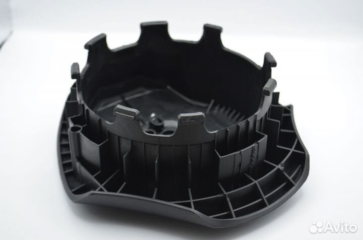 Рулевая накладка BMW E90