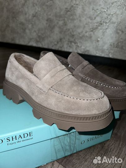 Лоферы зимние женские