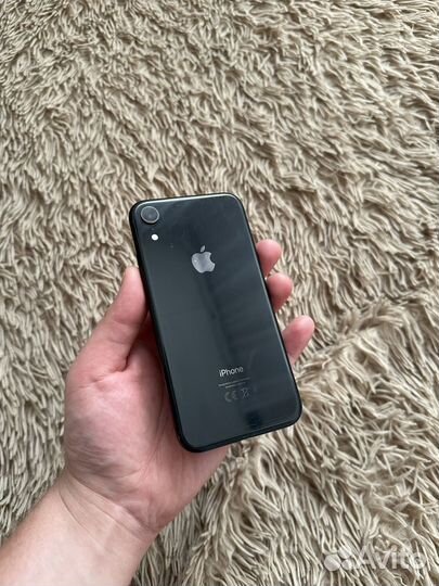 iPhone Xr, 64 ГБ