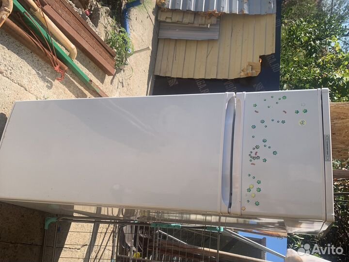 Холодильник бу