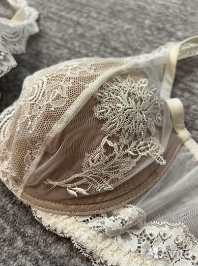 Новый бюстгальтер Intimissimi 80C