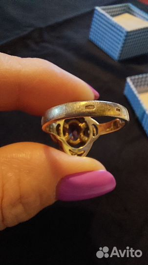 Серебряное кольцо женское