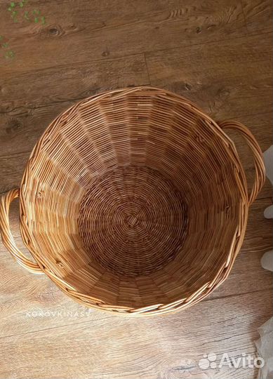 Корзина плетеная для белья, пледа, игрушек