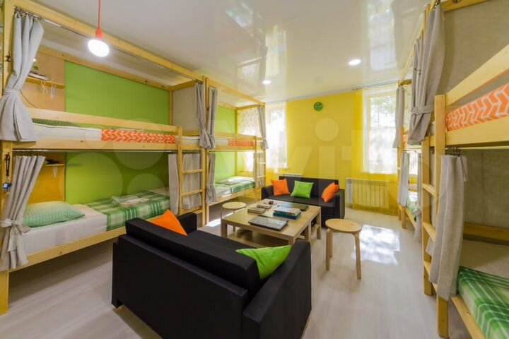 Комната 27 м², 1/3 эт.