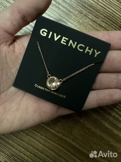 Подвеска givenchy с кристаллом swarovski