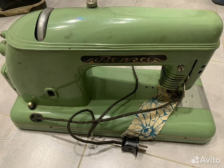 Швейная машина