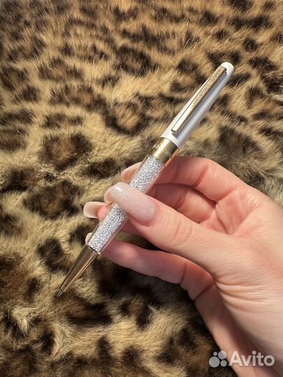 Ручка Swarovski
