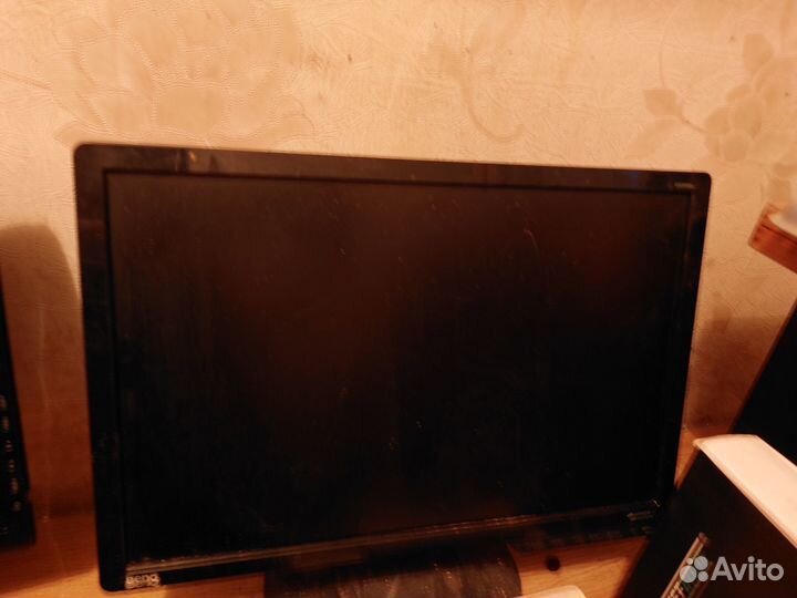 Продам мониторы