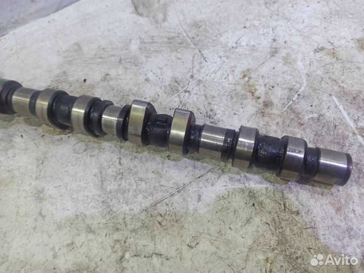 Распредвал выпускной