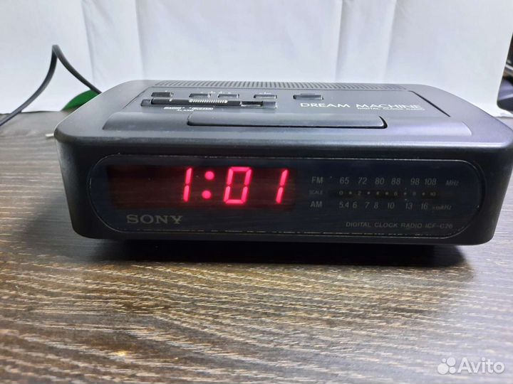 Часы-радио sony ICF-C26
