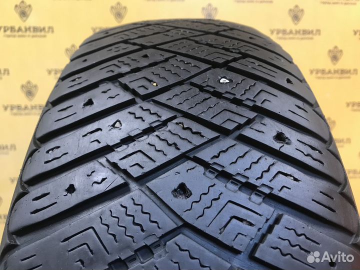 Goodyear Ultragrip Ice Arctic 185/65 R15 88T