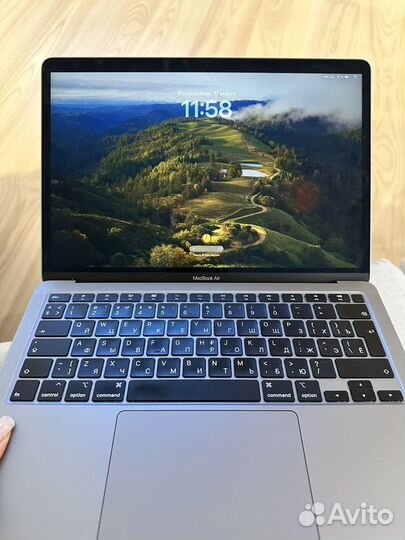 Apple MacBook Air 13 2020 i3