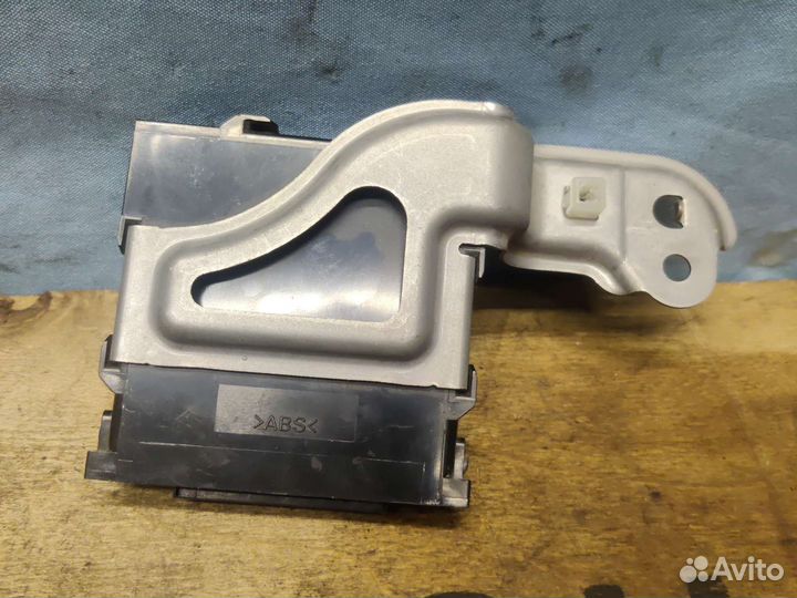 Блок управления парктроником Toyota LC200 2016г