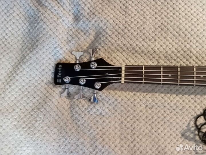 Обалденная Бас гитара terris 43-5 bk