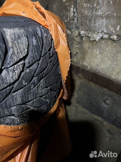 Nokian Tyres Hakkapeliitta R2 225/45 R17 94R