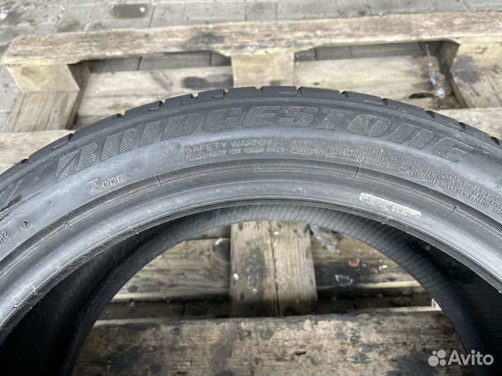 Bridgestone Potenza S001 255/40 R19