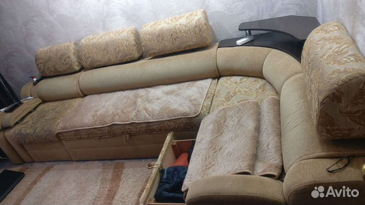 Угловой диван