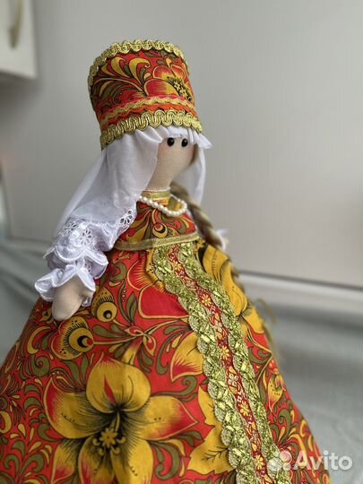 Кукла баба на чайник