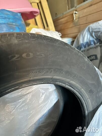 Pirelli Carrier 205/60 R16