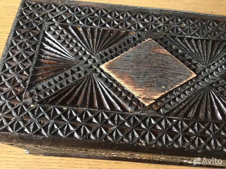 Шкатулка деревянная старинная