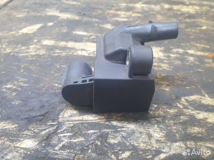 Катушка зажигания Mercedes Cls W218 3.5 2012