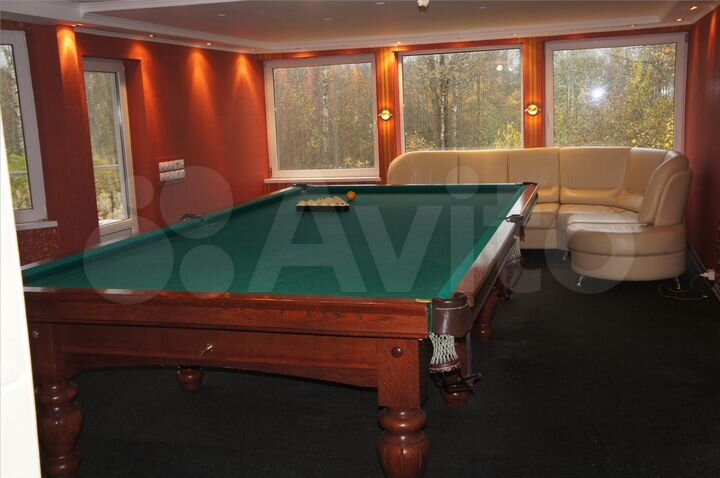 Коттедж 550 м² на участке 14 сот.