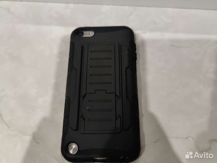 Плеер iPod touch 5