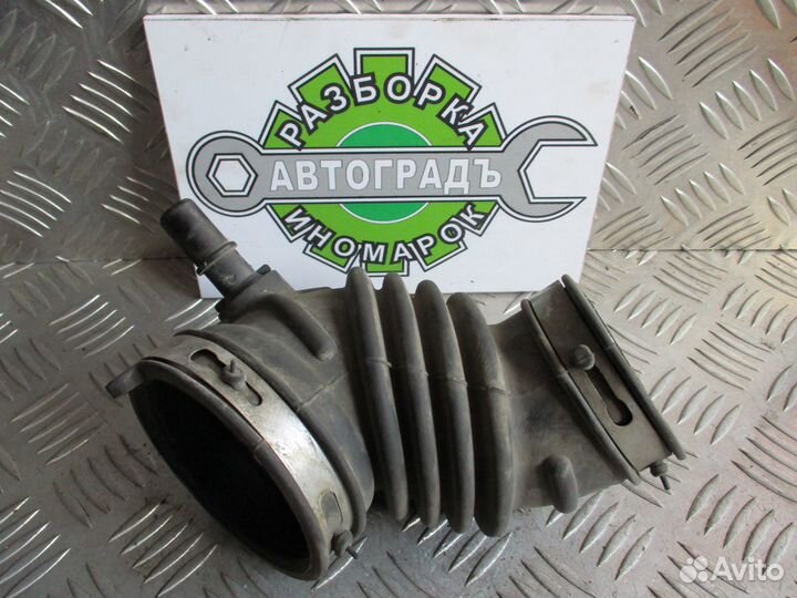 Патрубок воздушного фильтра Ford Focus 3 2012г 2.0