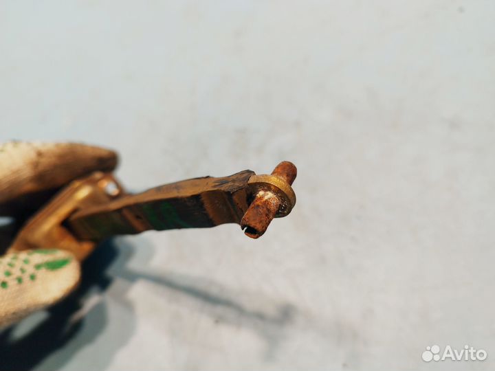 Ограничитель двери задней правой для Suzuki Liana