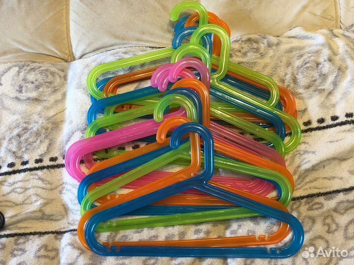 Вешалки плечики IKEA детские