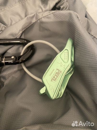 Страховочно спусковое устройство