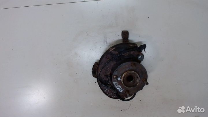 Ступица (кулак, цапфа) Mitsubishi Colt, 2009