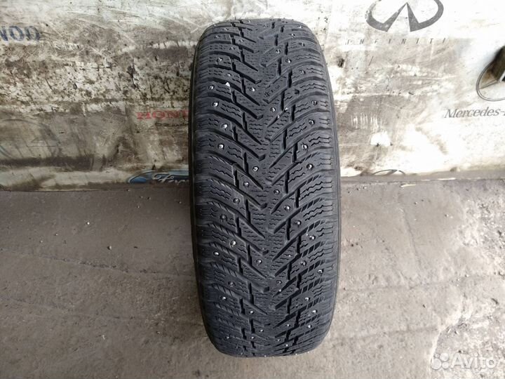 Nokian Tyres Hakkapeliitta 8 185/60 R15 88T