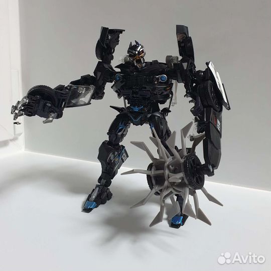 Transformers MPM 05 Barricade