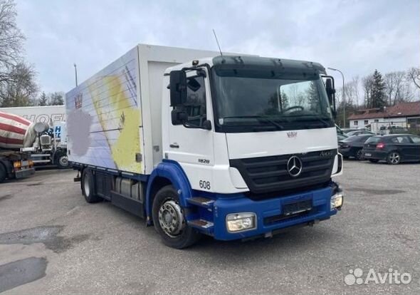 Pазбираем грузовик Mercedes-Benz Axor mpii 2004-20