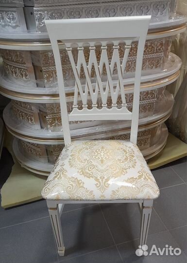 Стулья кухонные со спинкой деревянные новые