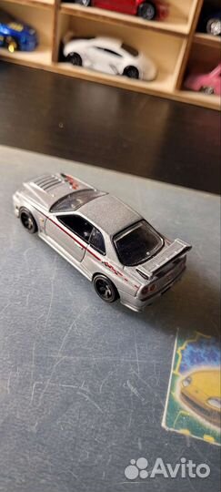 Hot wheels premium nissan skyline