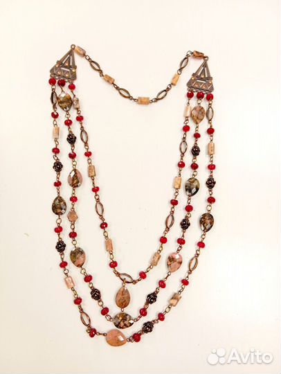 Бусы из натуральных камней