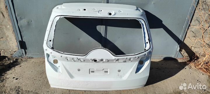Крышка багажника Hyundai Tucson 4 оригинал
