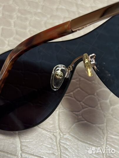 Очки солнцезащитные Chanel
