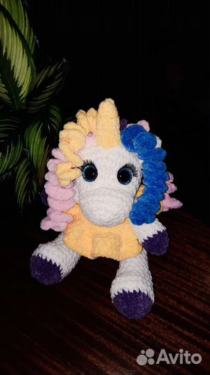 Плюшевый единорог