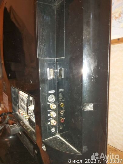 Телевизор ЖК 32 дюйма бу