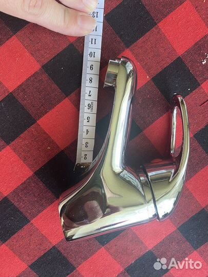 Смеситель для раковины